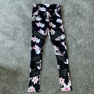 High waist Mesh cut out floral black and pink athletic leggings size small